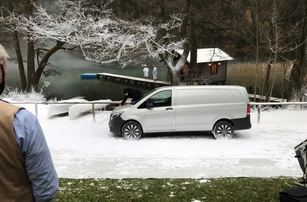 Artificial snow and ice effects