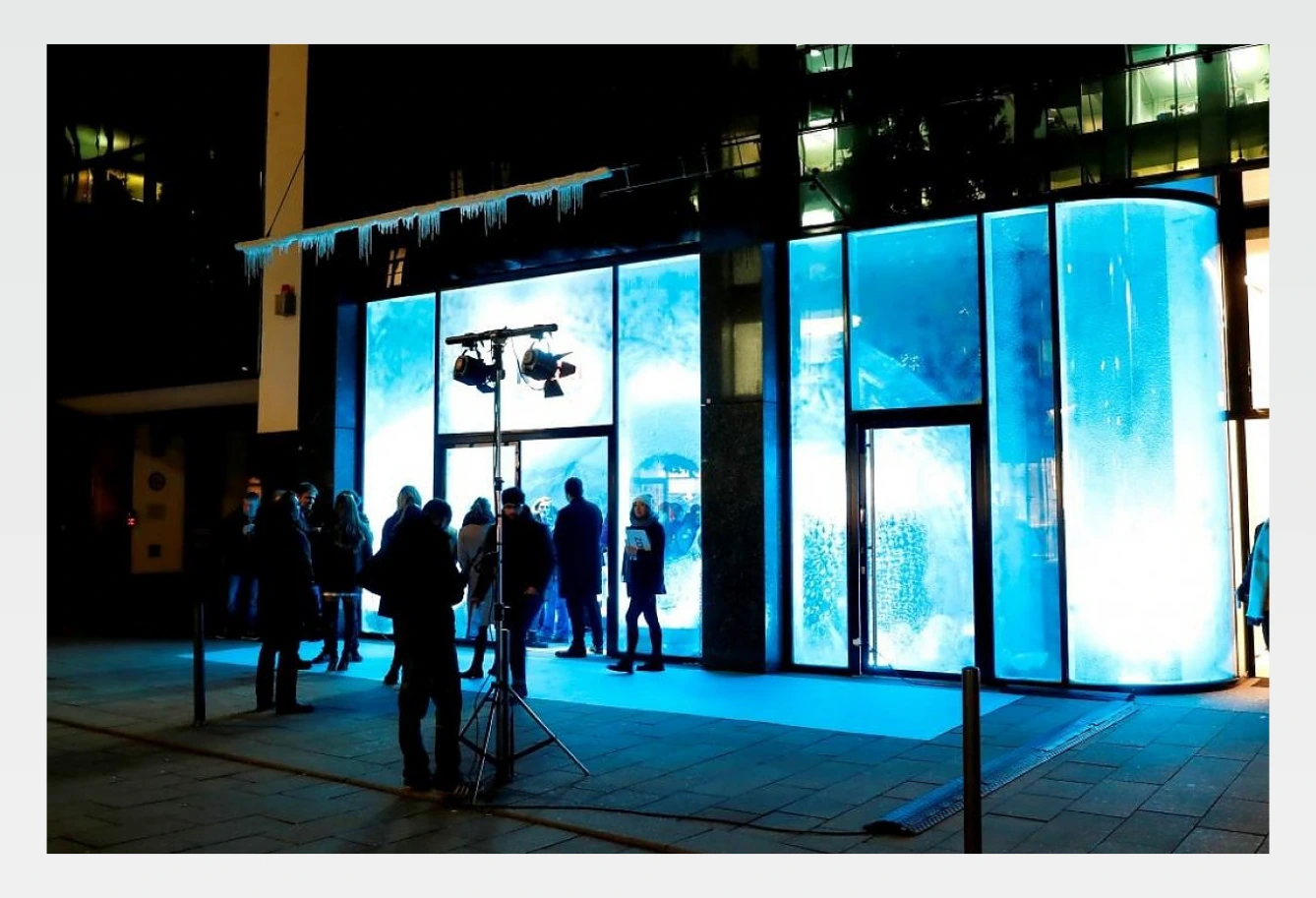 artificial snow environment retail installation 5