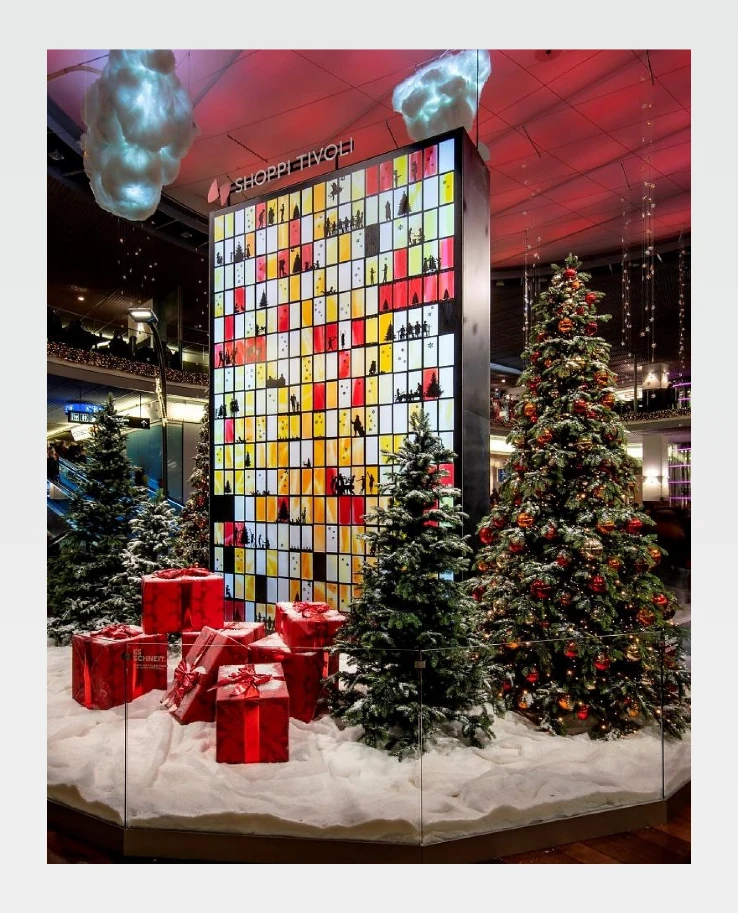 snow effect decor experiential retail design 36