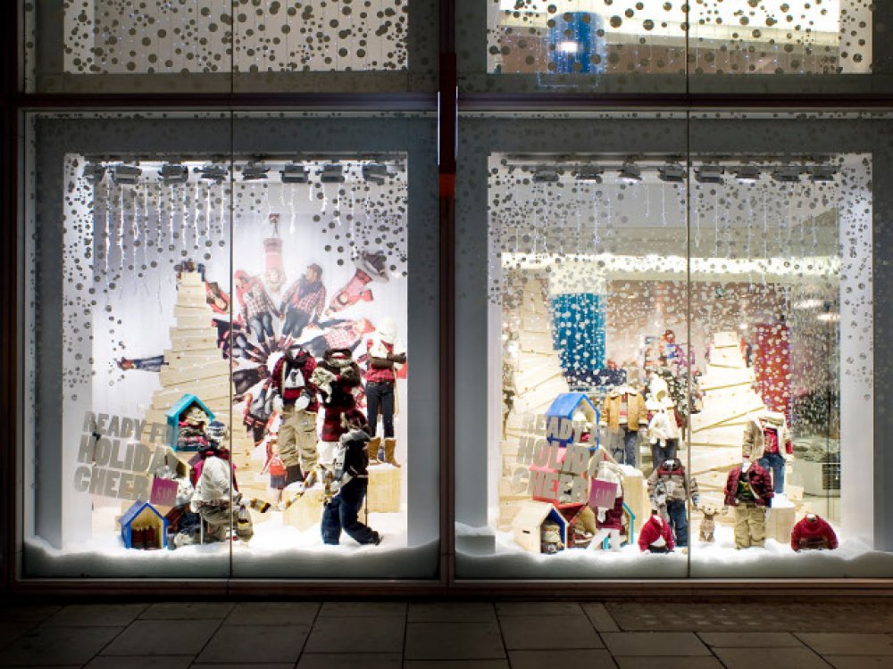 Artificial snow and ice effects